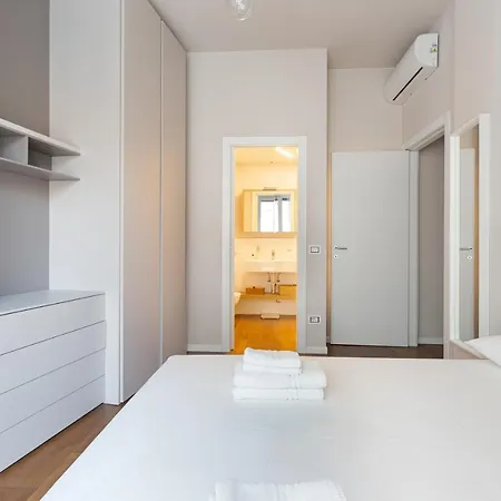 Guesthost - Bullona Bright & Design - M5 Gerusalemme Апартаменты *