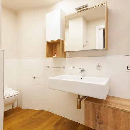 Guesthost - Bullona Bright & Design - M5 Gerusalemme Apartmán