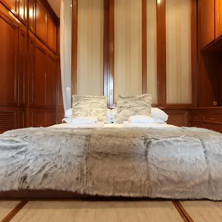 Apartment San Babila *