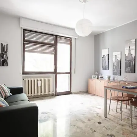 Milanrentals - Lotto * Milán