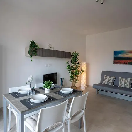 Tortona -navigli Free Parking Penthouse Con Wifi Daire