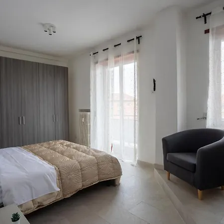 Tortona -navigli Free Parking Penthouse Con Wifi