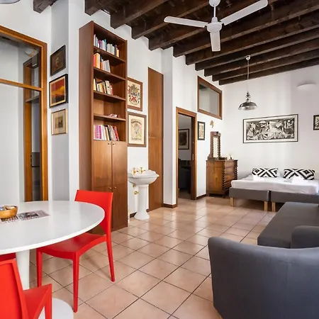 Moscova Retreat - Paolo Sarpi * Milan