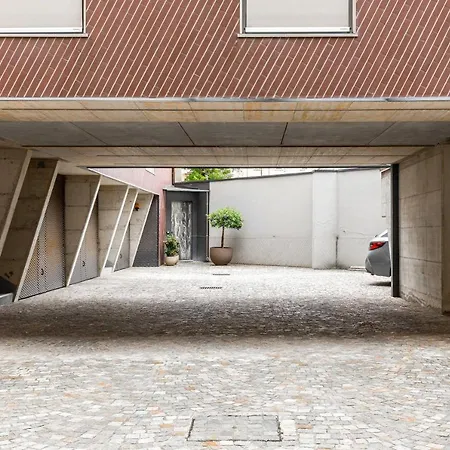 Tirso 9 - Con Posto Auto Apartment *