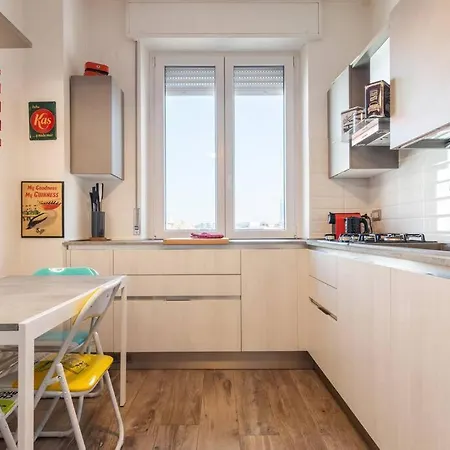 Il Bilocale In Caterina Da Forli Milano