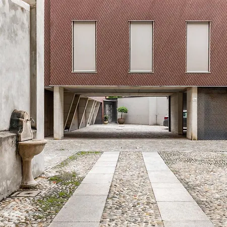 Tirso 9 - Con Posto Auto *