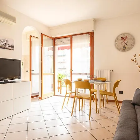 Casty Sweet - Mm3 Comasina Free Private Parking * Mediolan