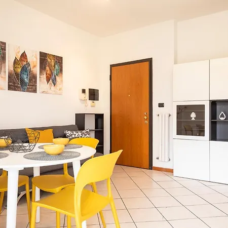 Casty Sweet - Mm3 Comasina Free Private Parking Apartament *