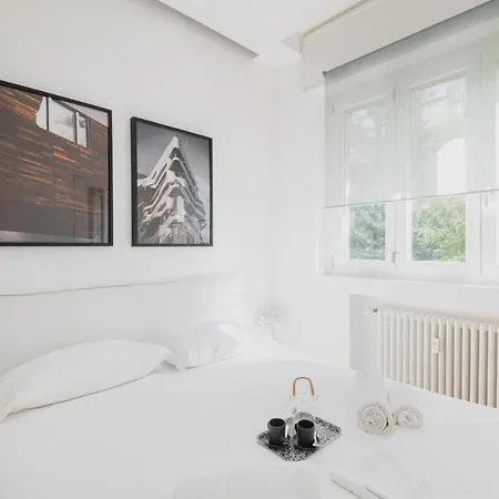 Easylife - - Piazzale Segrino - Isola