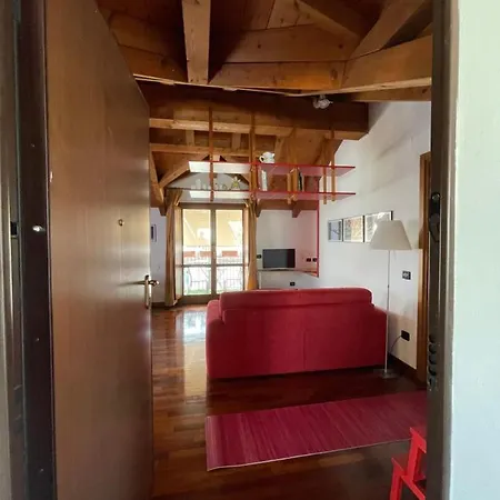 Apartment The Pretty Attic Milan