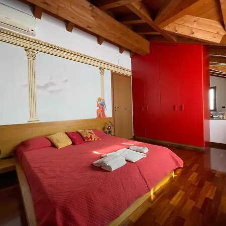 The Pretty Attic Milan