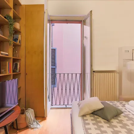 Apartament The Rent - Modern In The Center Mediolan