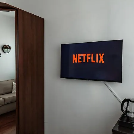 Dehomes - Porta Nuova Business *