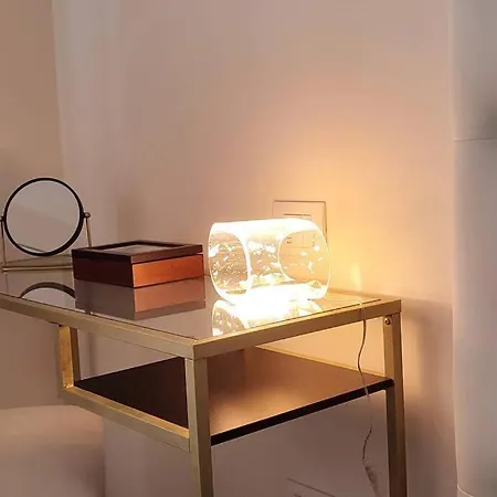 Elegante Nel Quartiere Isola Appartement