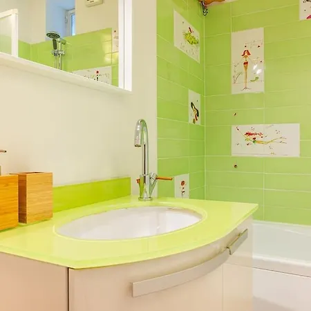 Guest Planet - Grazioso Bilocale Bande Nere M1 Apartmán *