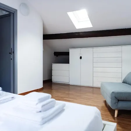 Apartment The Of Fame - Bosco Verticale View Milan