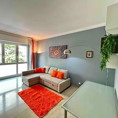 Apartment Cathedral/church In 15 Min•jacuzzi + Wi-fi+ A/c *