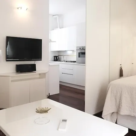 Comecasa Flowery Terraced Milano