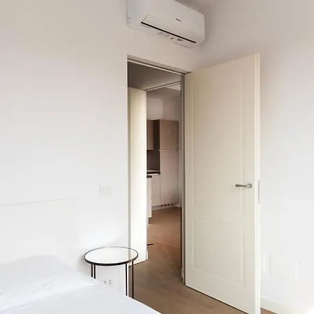 Youhosty - Gioia 1 Big Apartament