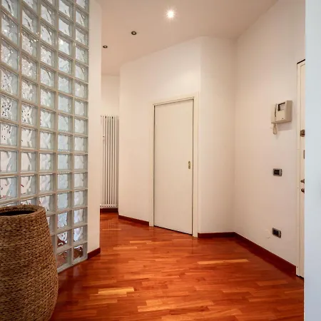 Apartman Brera Porta Nuova Flat By Interhome Milánó