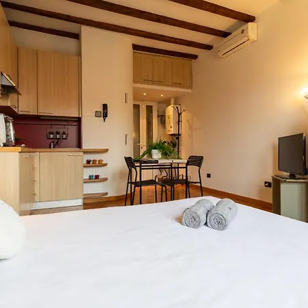 Pit Stop - Navigli Apartamento *