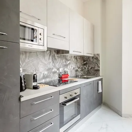 דירה Voyager Apartment, Cozy And Fully Furnished, Top Neighborhood, To Experience The Authentic Milanese Lifestyle, By Houseinmilano *