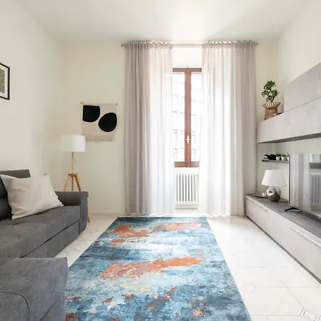 Voyager Apartment, Cozy And Fully Furnished, Top Neighborhood, To Experience The Authentic Milanese Lifestyle, By Houseinmilano דירה *