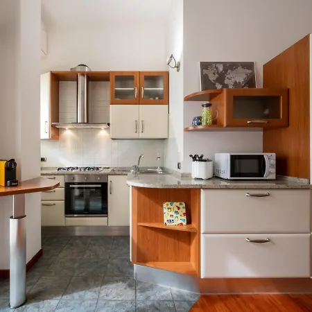 Brera Porta Nuova Flat By Interhome * Milán