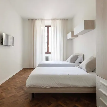 דירה Voyager Apartment, Cozy And Fully Furnished, Top Neighborhood, To Experience The Authentic Milanese Lifestyle, By Houseinmilano *