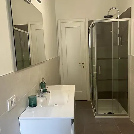 Quartiere Isola Apartment *