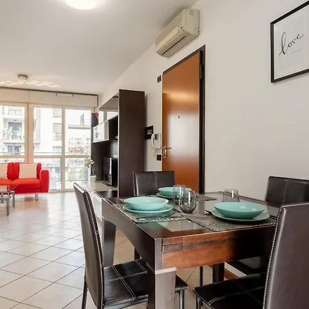 Futurismo By Halldis Apartment Mailand