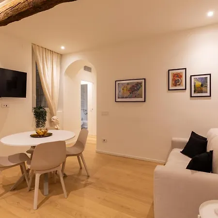 Apartment Domus Ticinese Mailand