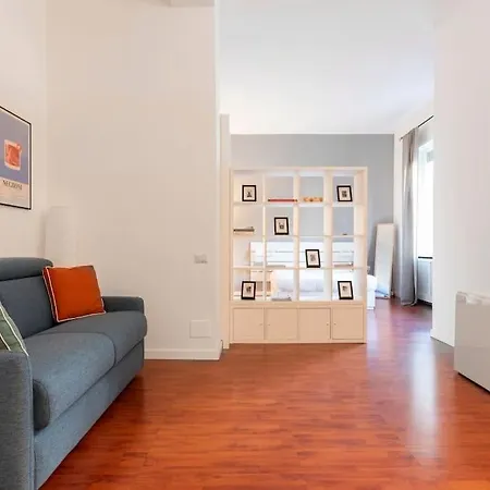 公寓 Loft In Zona Buonarroti 米兰