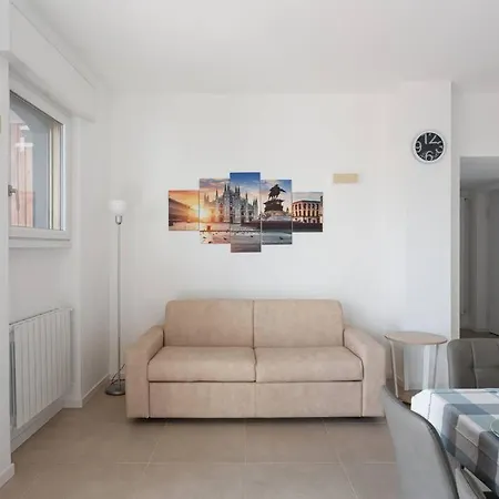 Apartment Moderno, Luminoso, Spazioso Con Vista *