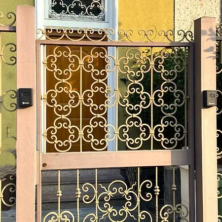 In דירה מילאנו