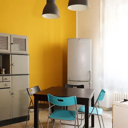 Isola Centro Bilocale Su 2 Livelli Free Wi-fi * ミラノ