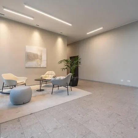 Apartman We - Uptown74 Bloom -