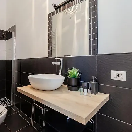Navigli Loft Self Check-in, Wi-fi & A/c Apartment