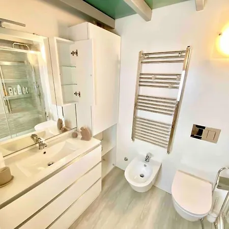 Loft Di Lusso - Metro E Centro Apartment