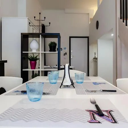 Daire Navigli Loft Self Check-in, Wi-fi & A/c *
