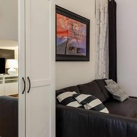 Navigli Loft Self Check-in, Wi-fi & A/c