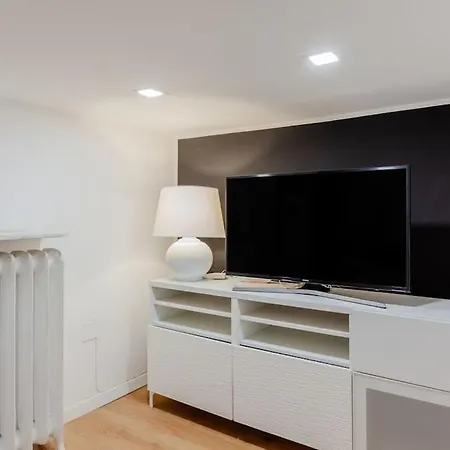 Apartment Navigli Loft Self Check-in, Wi-fi & A/c