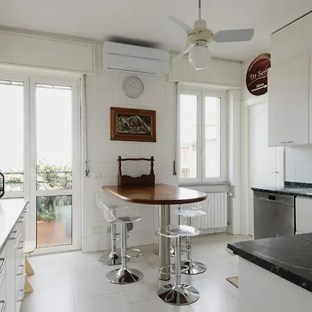 Apartment Easylife - Attico 230mq Con Terrazza Area Bocconi Milan