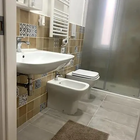 Apartment Centrale Cozy Aparment Free Wifi