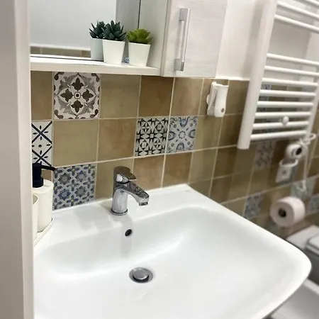 Centrale Cozy Aparment Free Wifi Apartamento Milão