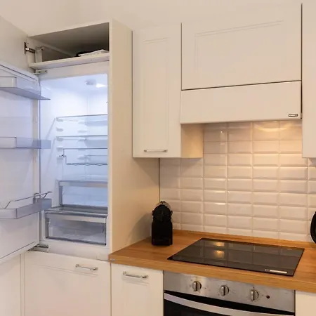 Mezzofanti - Tre Ponti Apartment *