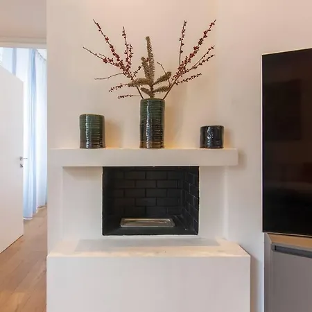 The Biggest And Coolest House In * מילאנו