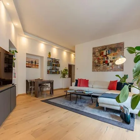 דירה The Biggest And Coolest House In *