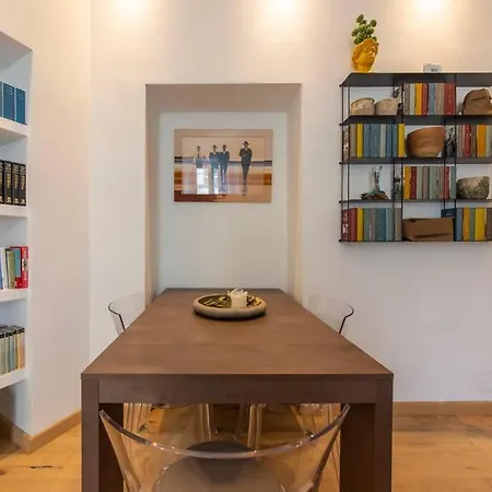 דירה The Biggest And Coolest House In *