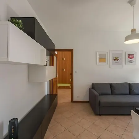 Youhosty - Zuretti42 Apartman Milánó